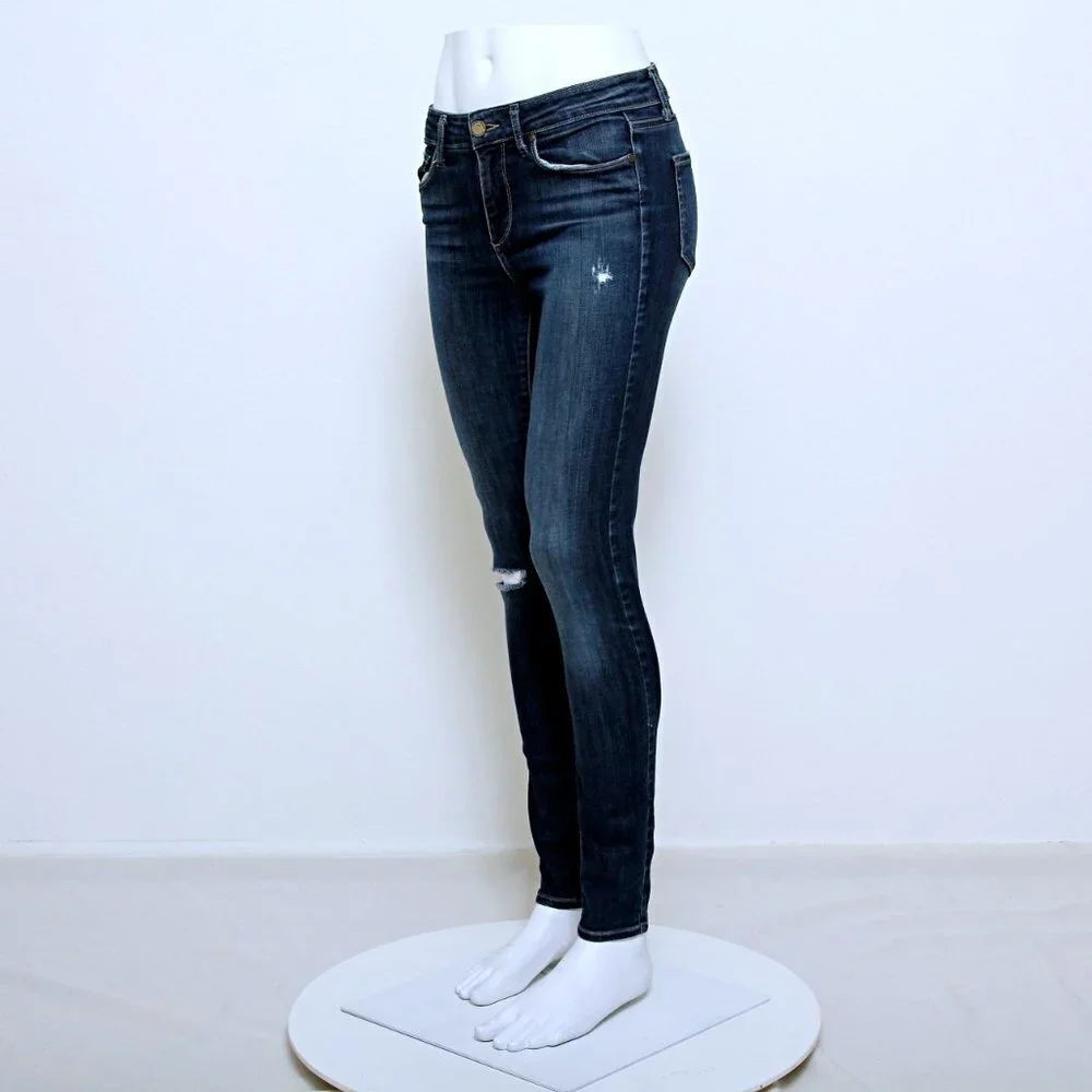 Paige Verdugo Mid Rise Distressed Skinny‎ Jeans